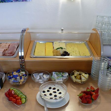 Hotel Garni - Haus Gemmer Coburg Bagian luar foto