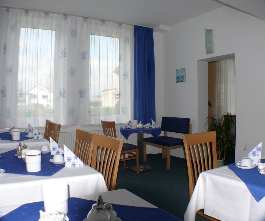 Hotel Garni - Haus Gemmer Coburg Bagian luar foto