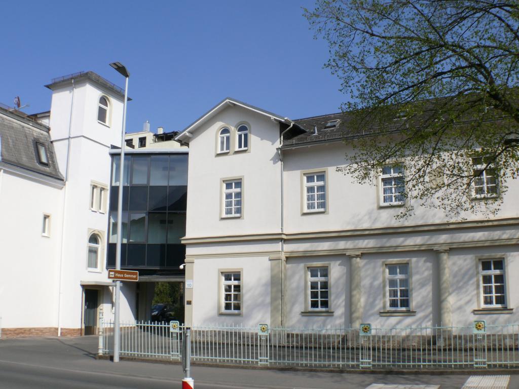 Hotel Garni - Haus Gemmer Coburg Bagian luar foto